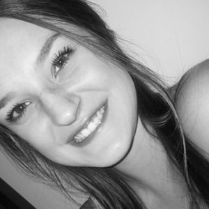 Meet your Posher, Kayley